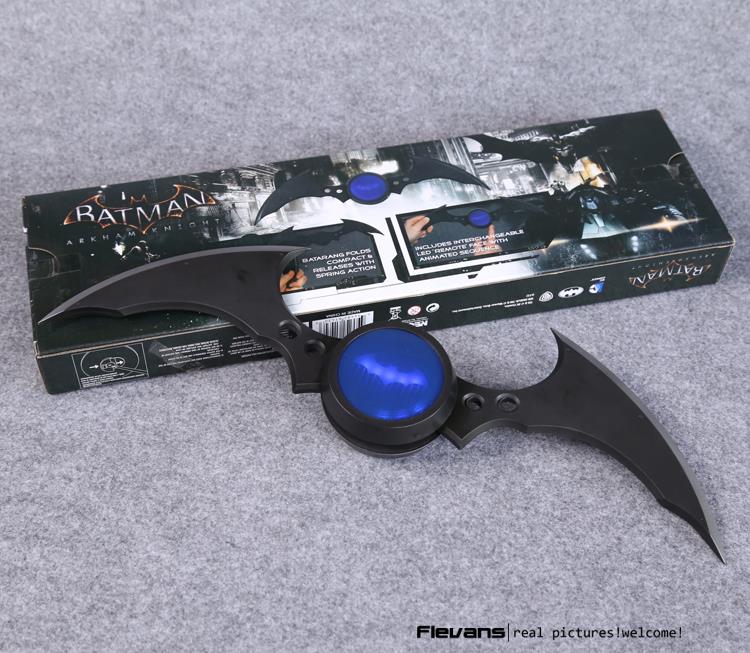 NECA DC Comics Batman Arkham Knight Batarang Replica Action Figure with Light Collectible Model Toy HRFG447